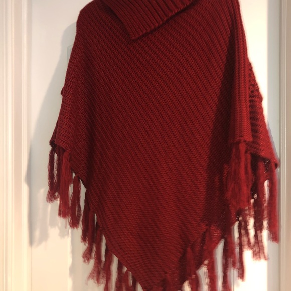 NWOT cranberry poncho - Picture 3 of 3